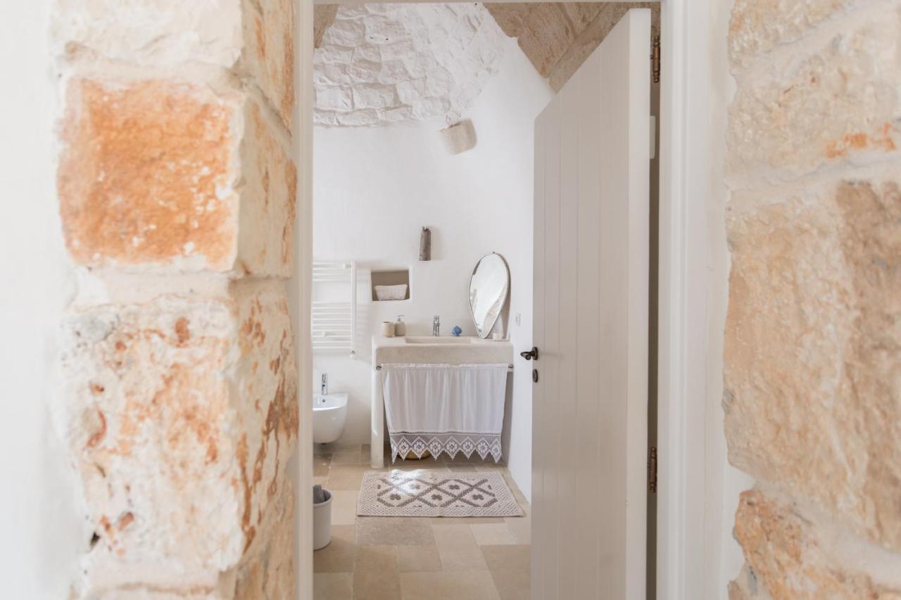 Si Fa Trullo Bed & Breakfast Ostuni Bagian luar foto